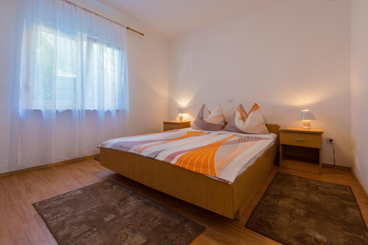Apartments With A Swimming Pool Dramalj, Crikvenica - 5551 מראה חיצוני תמונה